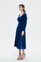 نتشي فستان نسائي ميدي اكمام طويلة وفتحة صدر عريضه