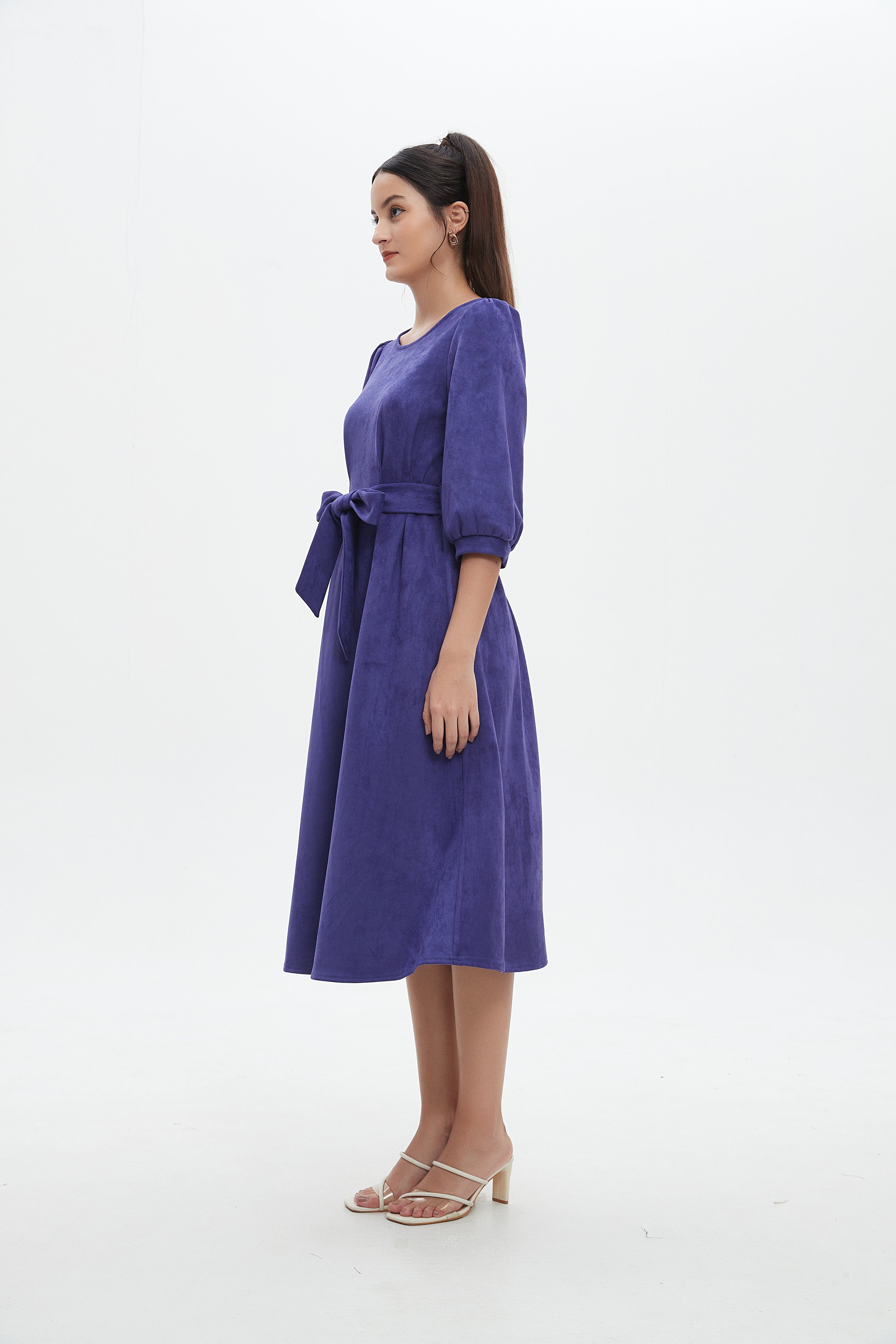 نتشي فستان نسائي ميدي 3/4 كم برباط على الخصر سادة