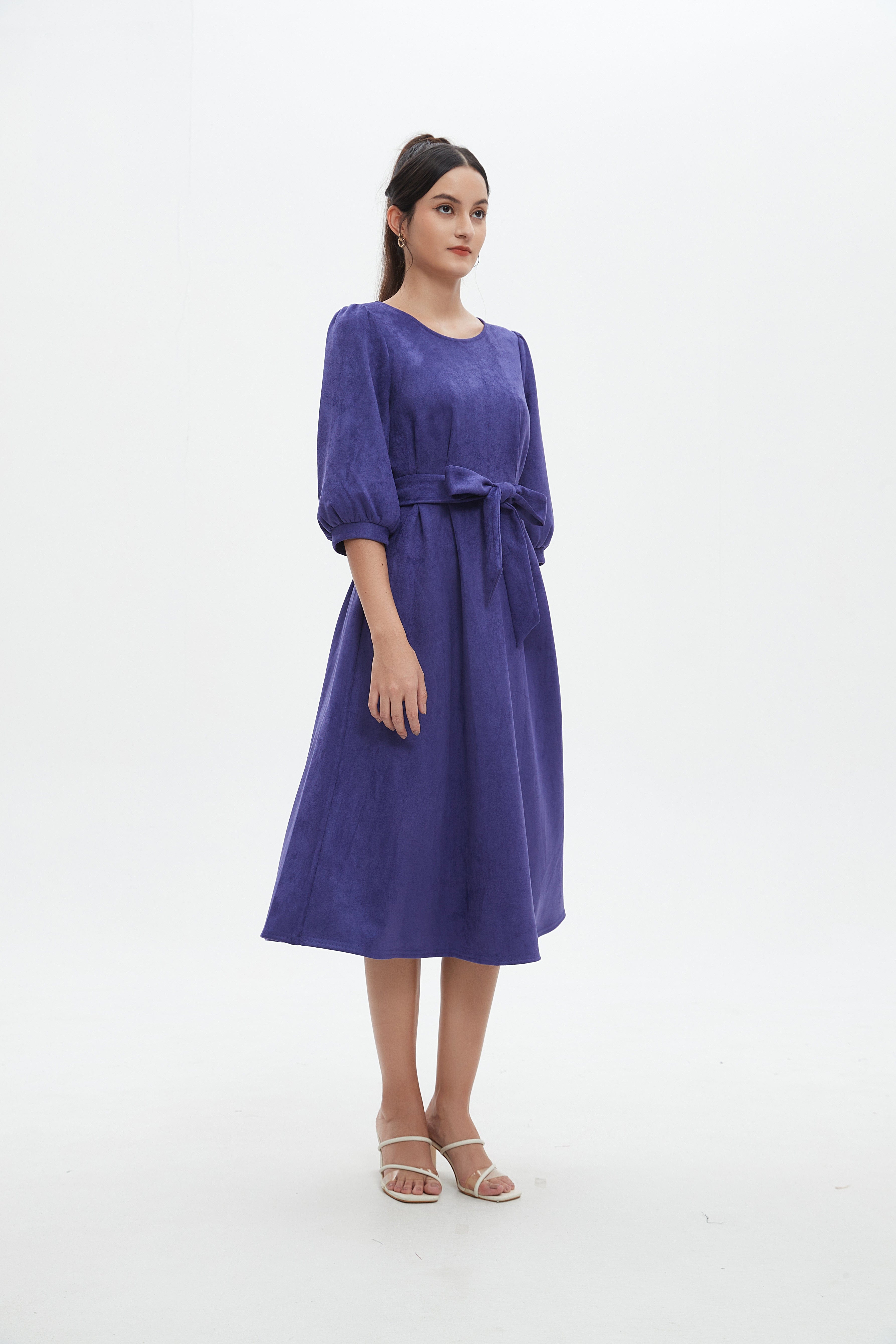 نتشي فستان نسائي ميدي 3/4 كم برباط على الخصر سادة