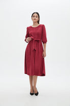 نتشي فستان نسائي ميدي 3/4 كم برباط على الخصر سادة