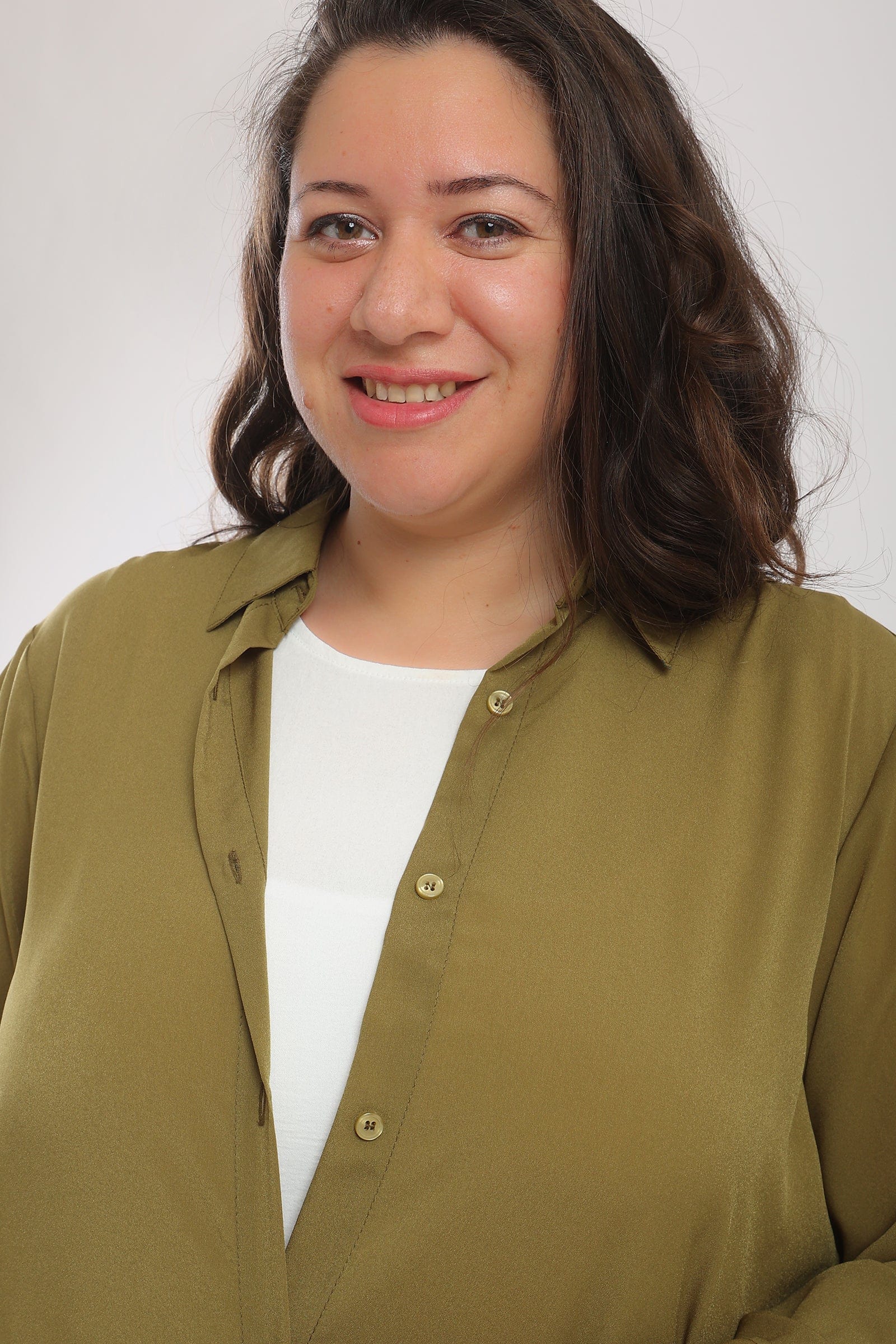 كارينا قميص طويل سادة بقصة ضيقة كم طويل