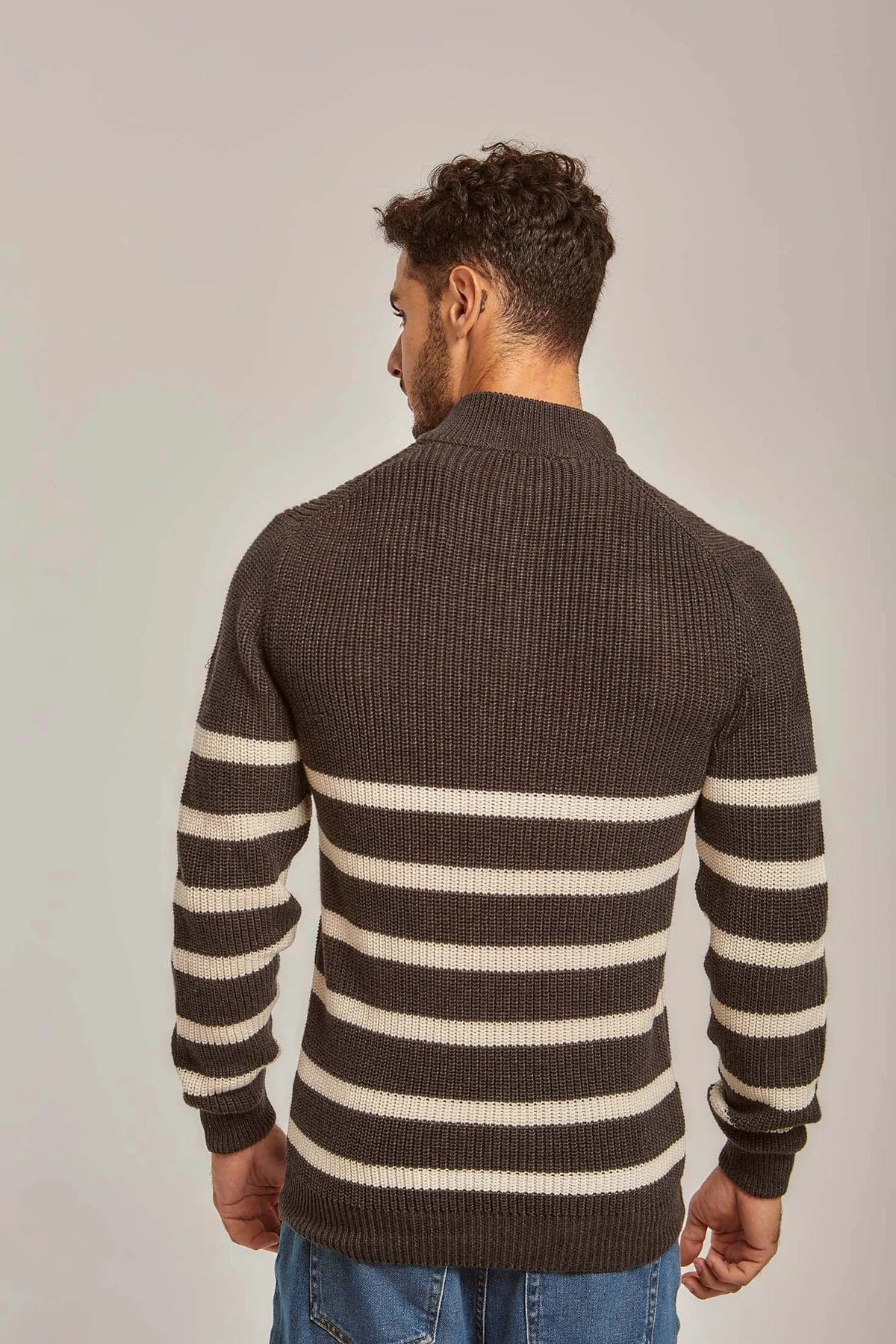 داليدرس بلوفر رجالي بسحاب أمامي كم طويل مخطط بالعرض