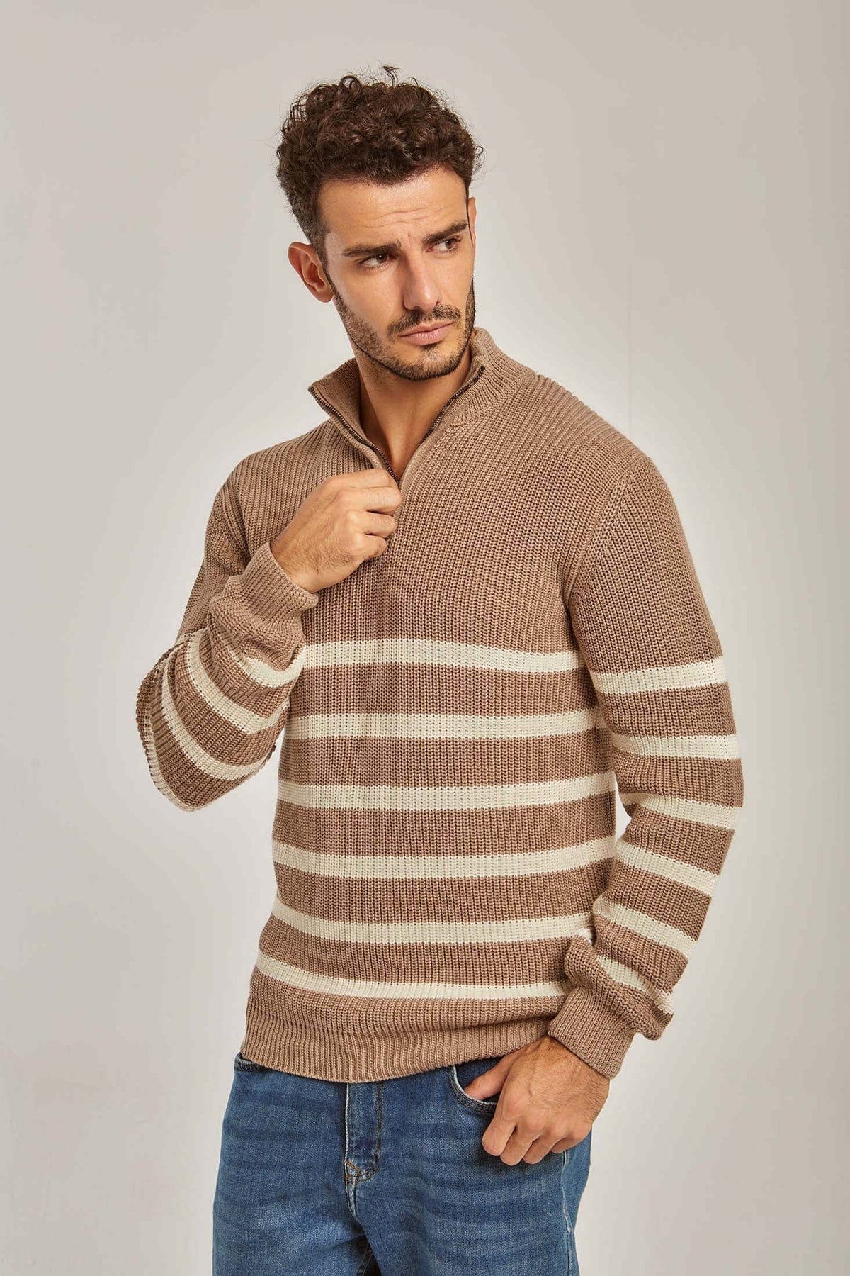 داليدرس بلوفر رجالي بسحاب أمامي كم طويل مخطط بالعرض