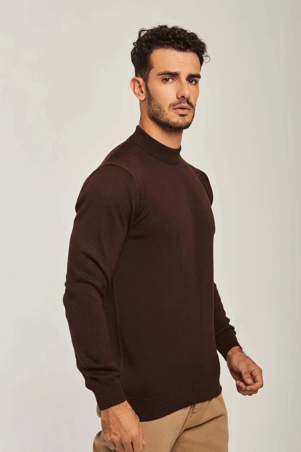 داليدرس بلوفر رجالي سادة كم طويل برقبة دائرية