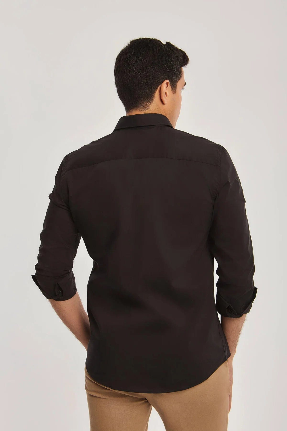 داليدرس قميص رجالي سادة بأزرار أمامية كم طويل