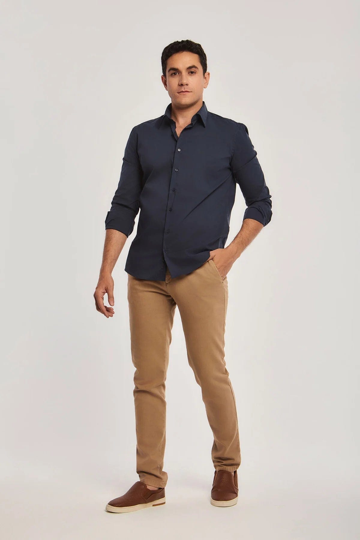 داليدرس قميص رجالي سادة بأزرار أمامية كم طويل