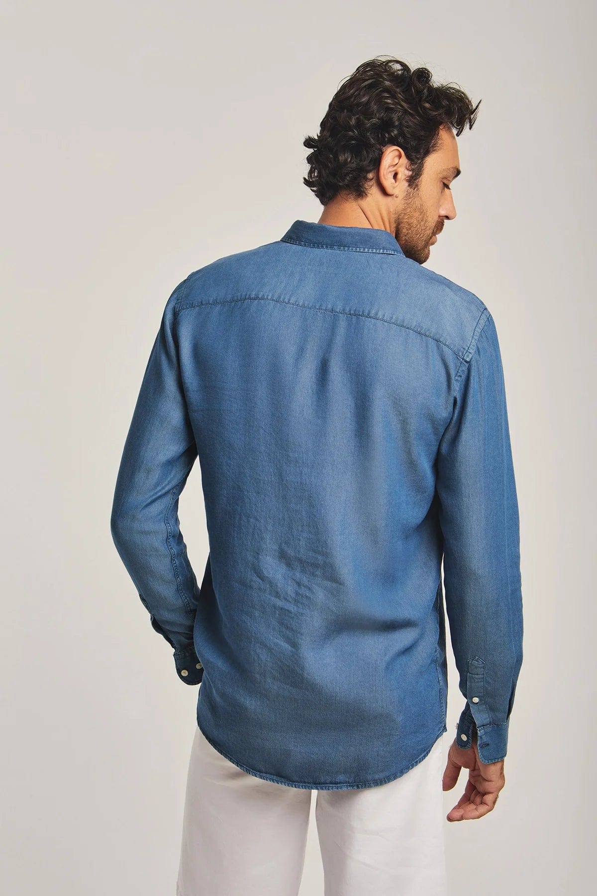 داليدرس قميص رجالي سادة بكم طويل بأزرار أمامية