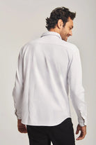 داليدرس قميص رجالي سادة كم طويل بياقة أبيض