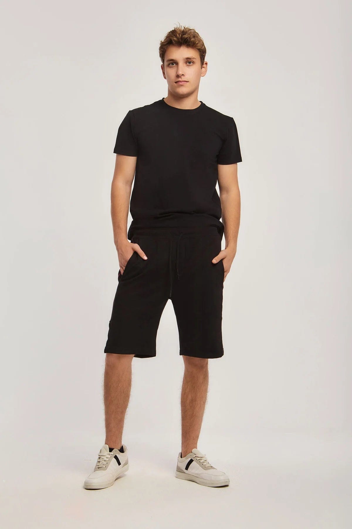 داليدرس شورت سادة برباط رجالي