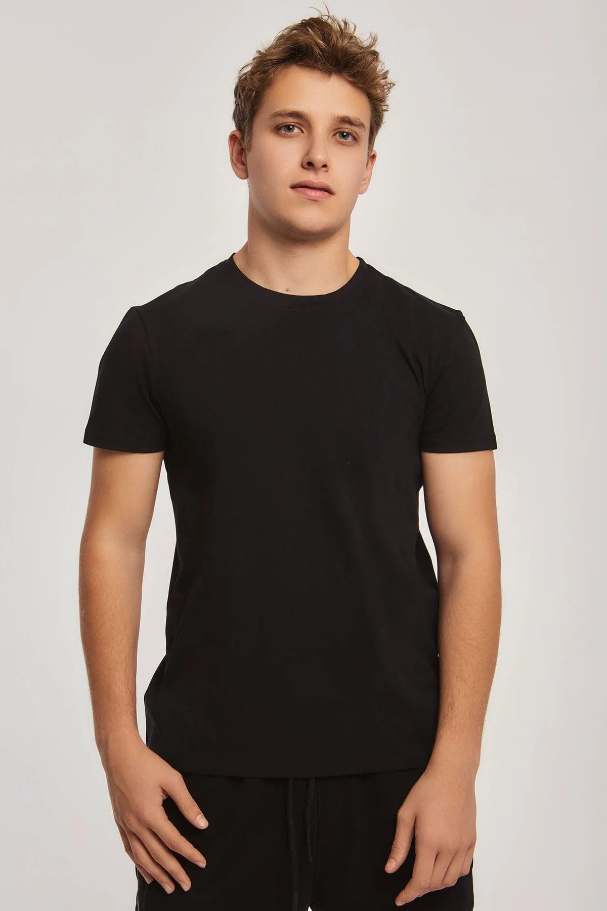 داليدرس تيشيرت سادة نص كم رجالي