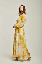 داليدرس فستان نسائي مطبوع كم طويل بفتحة أمامية أصفر بريمروز