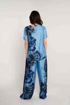 داليدرس بنطلون طويل مشجر واسع بجيوب ازرق مطبوع