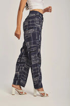 داليدرس بنطلون نسائي بنمط مربعات أسود سحلبي