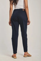 داليدرس بنطال نسائي تشينو سادة زيتوني