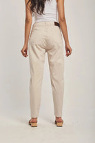 داليدرس بنطال نسائي تشينو سادة زيتوني