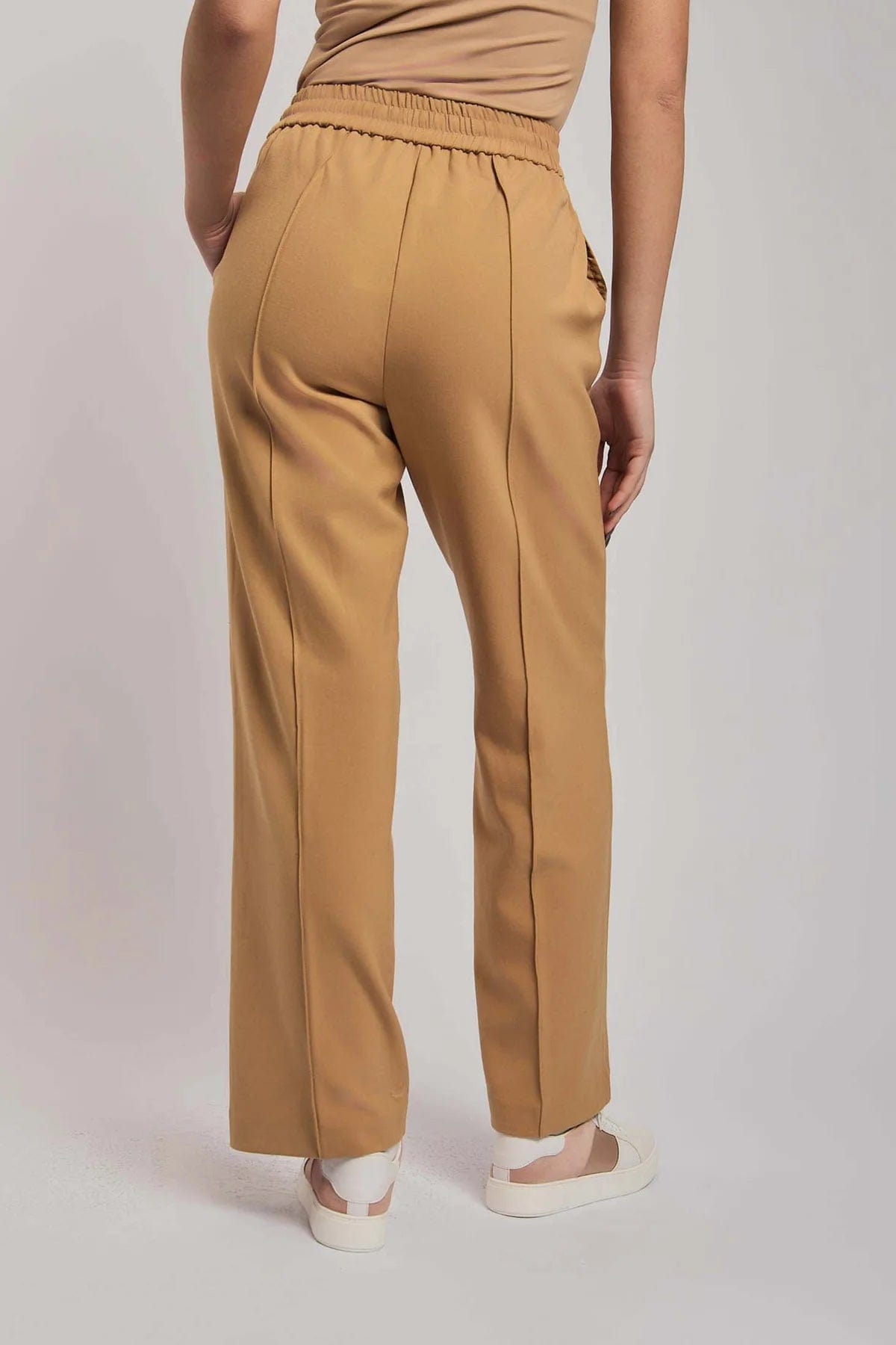 داليدرس بنطلون سادة واسع نسائي بيج فاتح