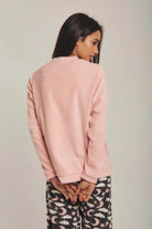 داليدرس بيجامة نسائية بطبعة على الصدر وردي فاتح