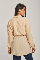 داليدرس بلوزة نسائية برباط خصر بيج