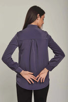 داليدرس بلوزة نسائية سادة بربطة عنق