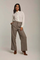 داليدرس بلوزة نسائية على شكل قميص سادة