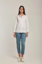 داليدرس بلوزة نسائية على شكل قميص أوف وايت