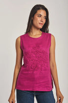 داليدرس تانك توب نسائي بتطريز على الصدر