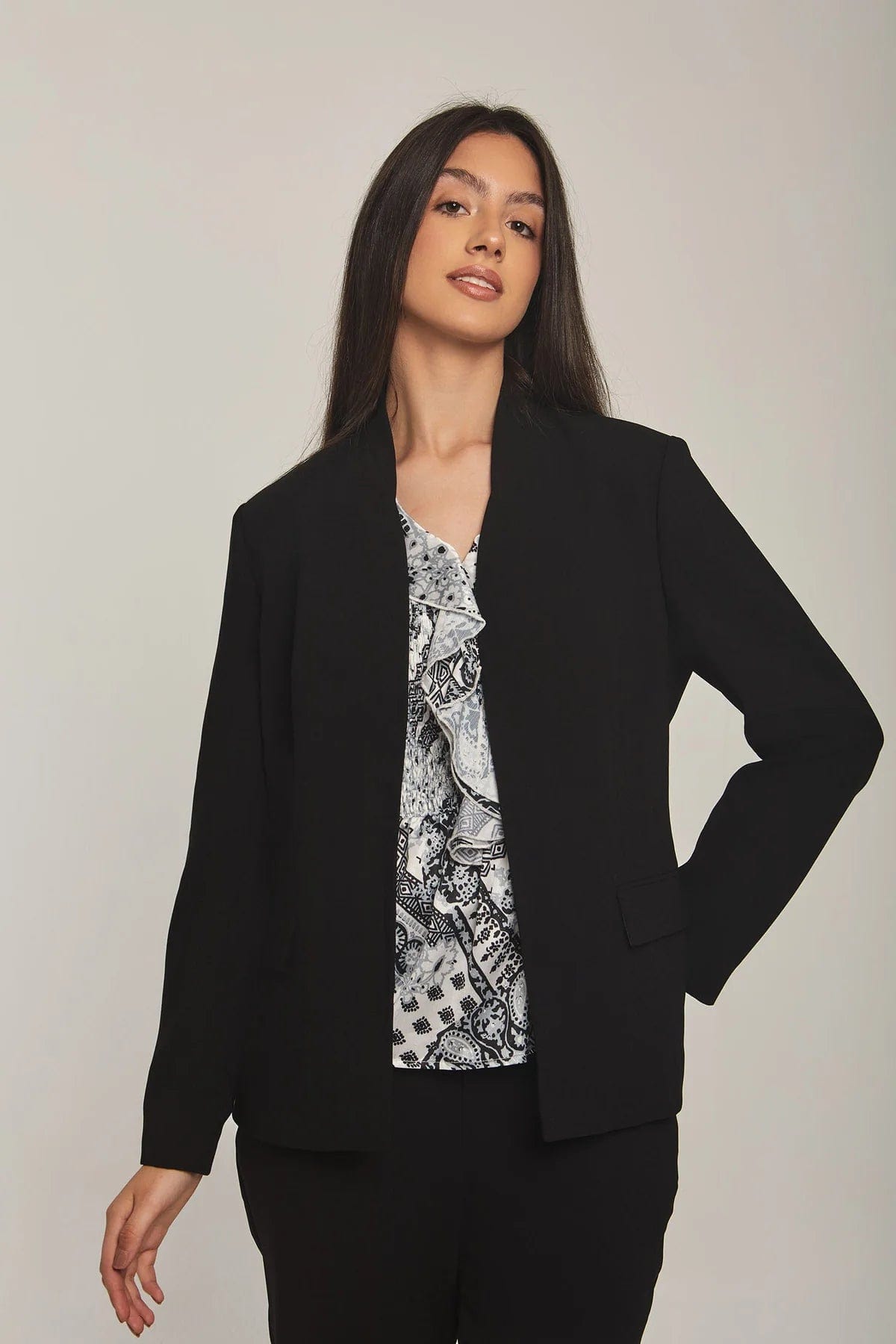 داليدرس بليزر نسائي مفتوح نسائي أسود