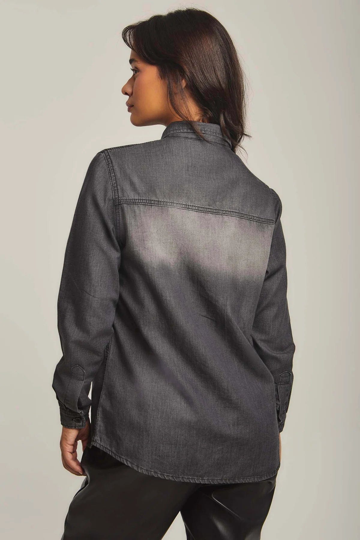 داليدرس بلوزة نسائي جينز بأزرار أمامية كم طويل رمادي شفاف