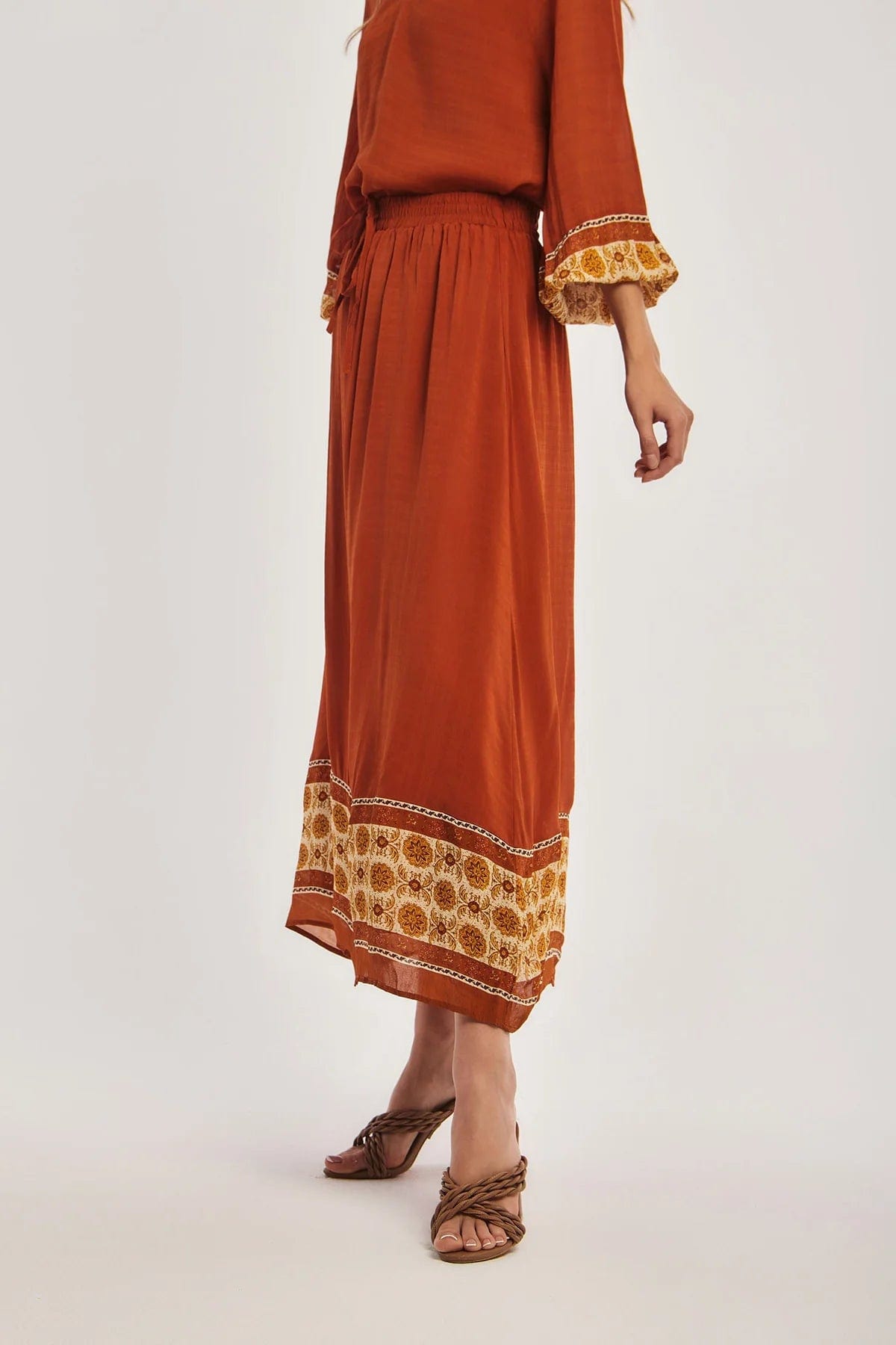 داليدرس تنورة نسائية منقوشة من الاسفل متعدد الألوان