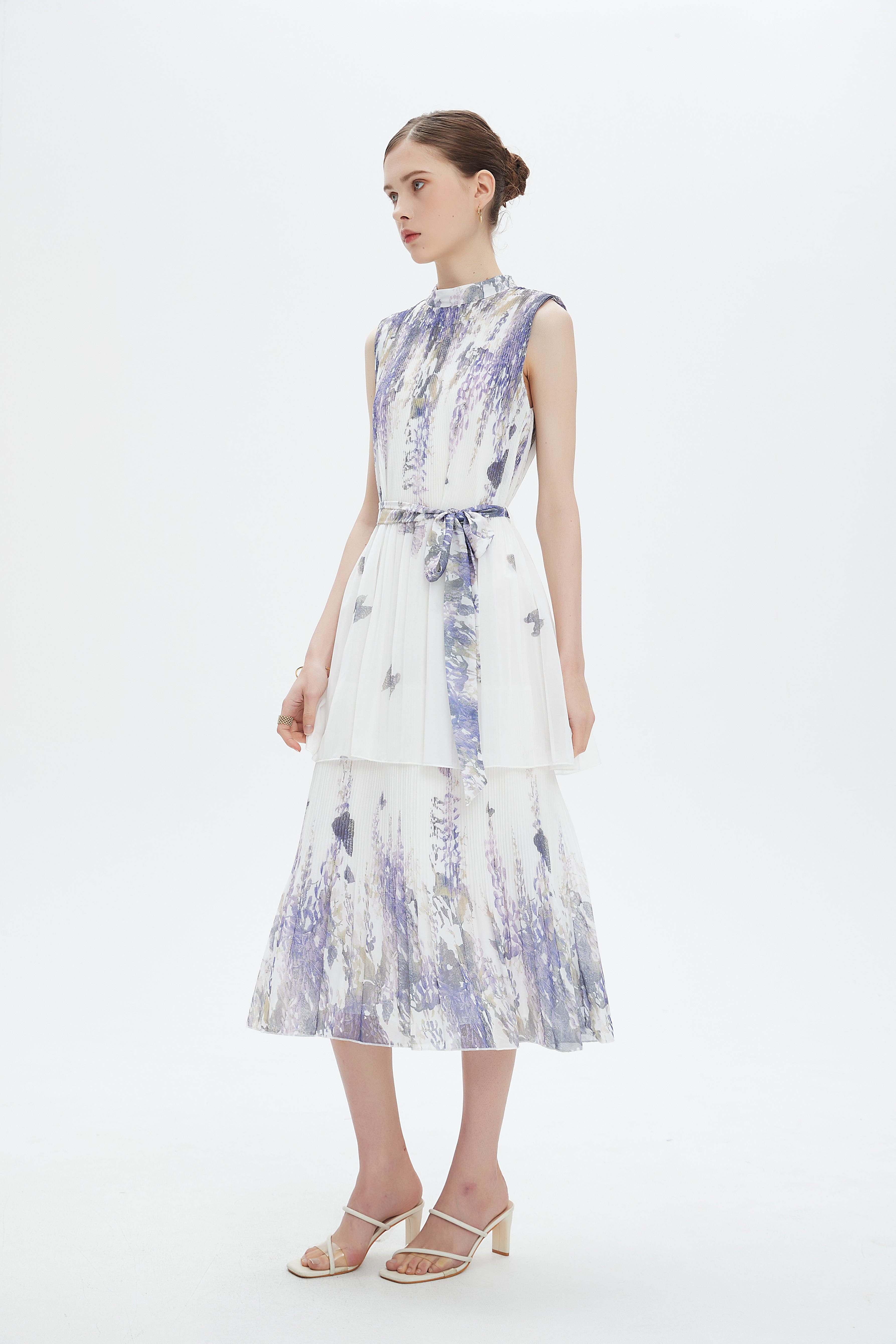 نتشي فستان ميدي مخمل ناعم طبقات