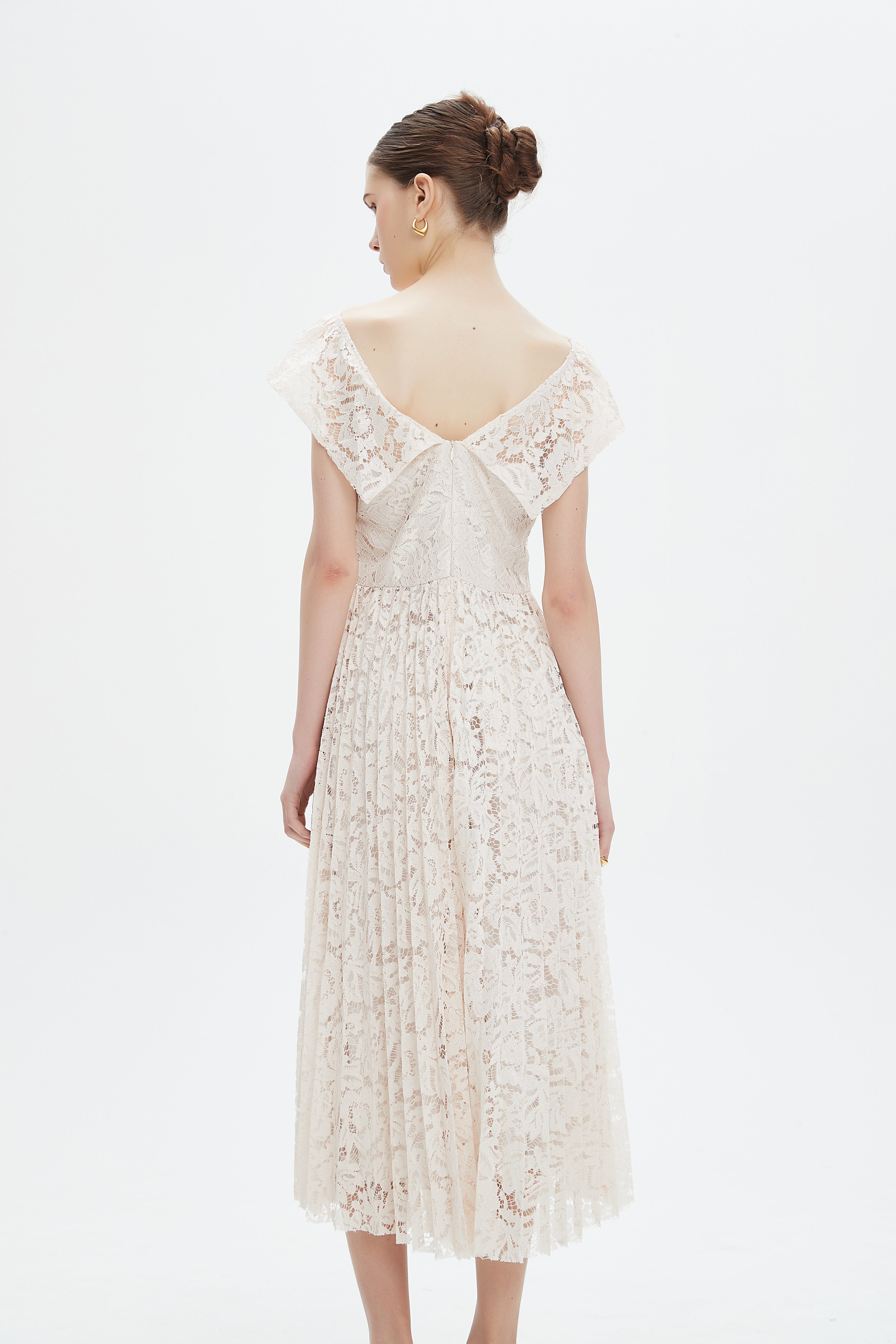 نتشي فستان ميدي بأكمام قصيرة دانتيل مخرم نسائي