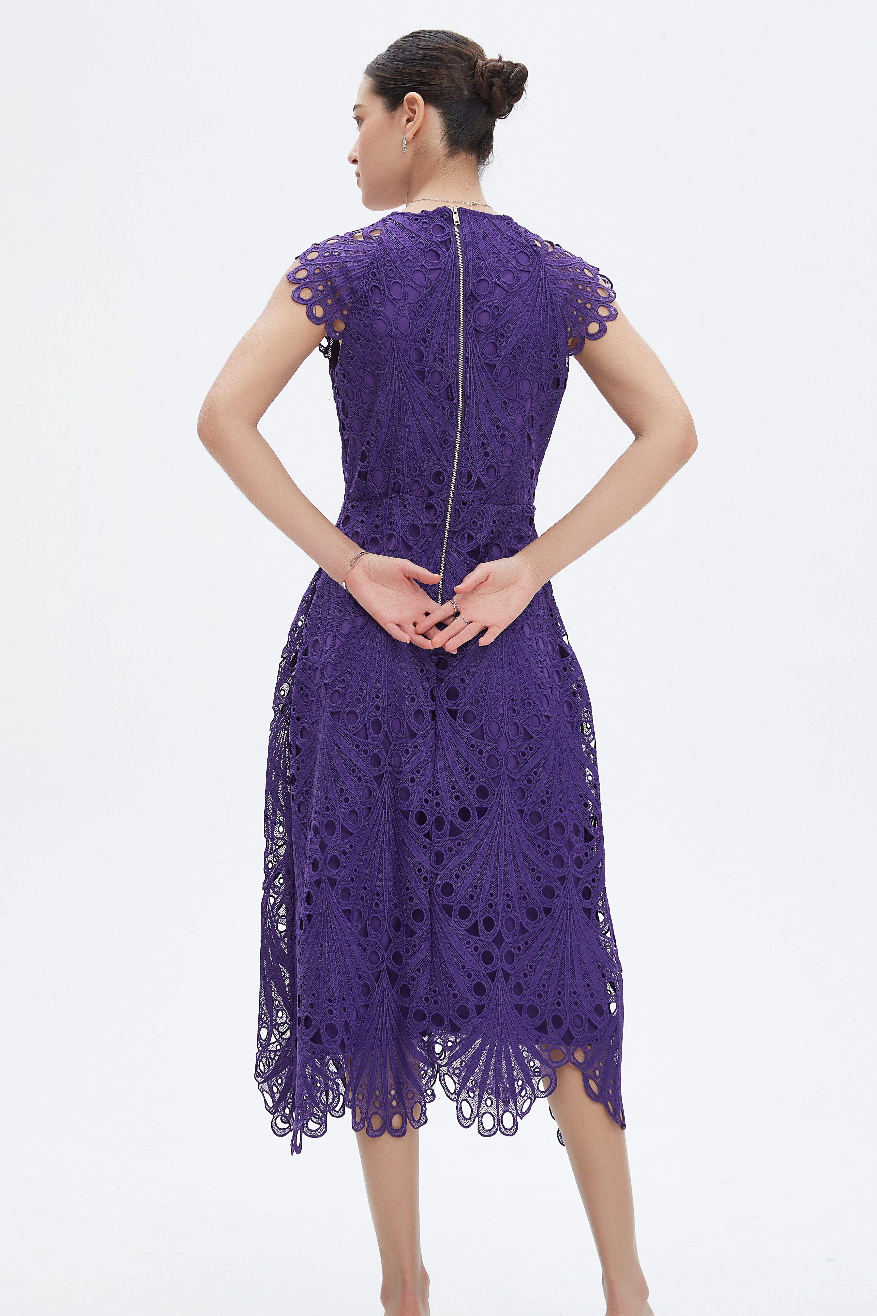 نتشي فستان مخرم ميدي كم قصير مبطن نسائي