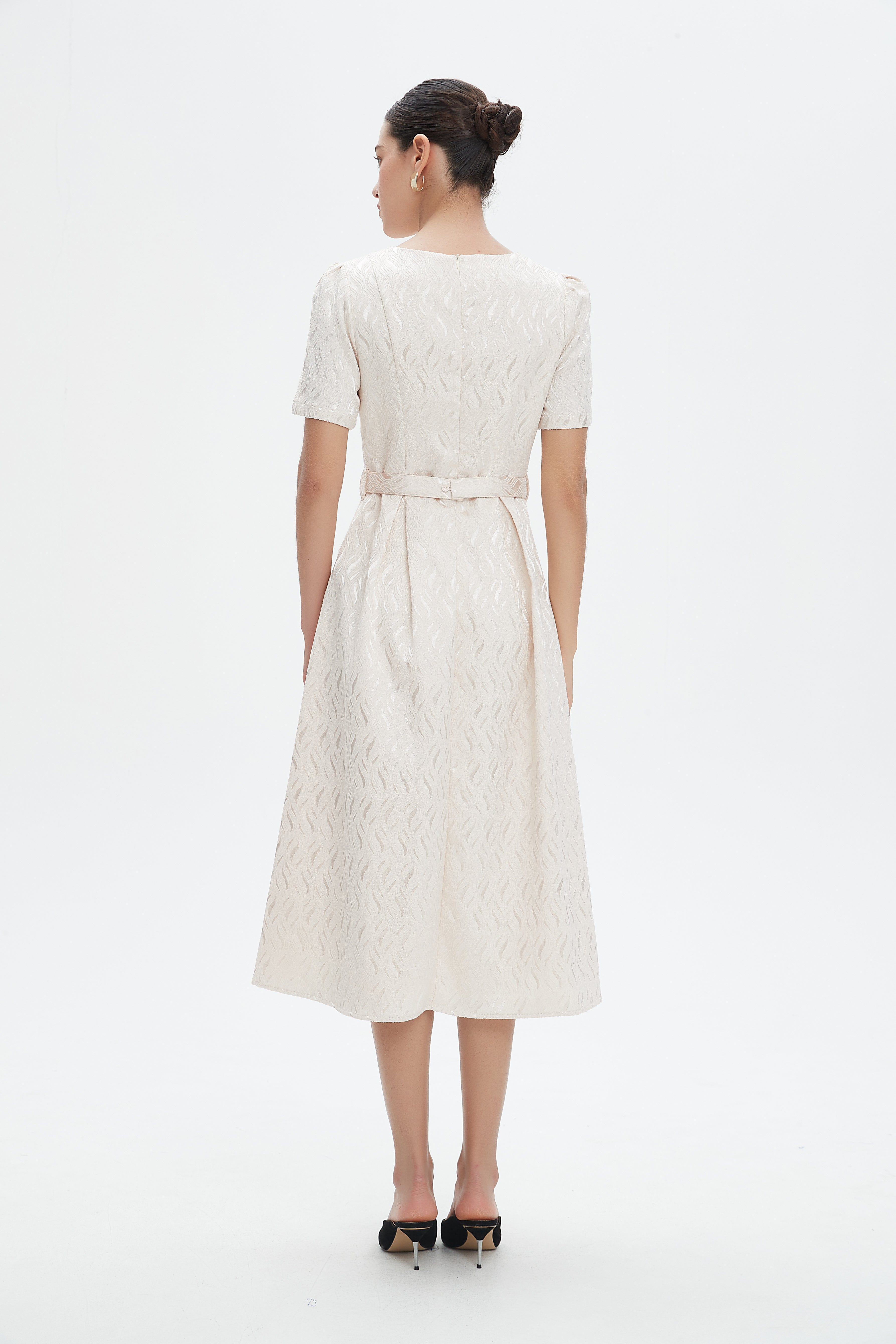 نتشي فستان سهرة ميدي مخصر كلوش من أسفل كم قصير نسائي