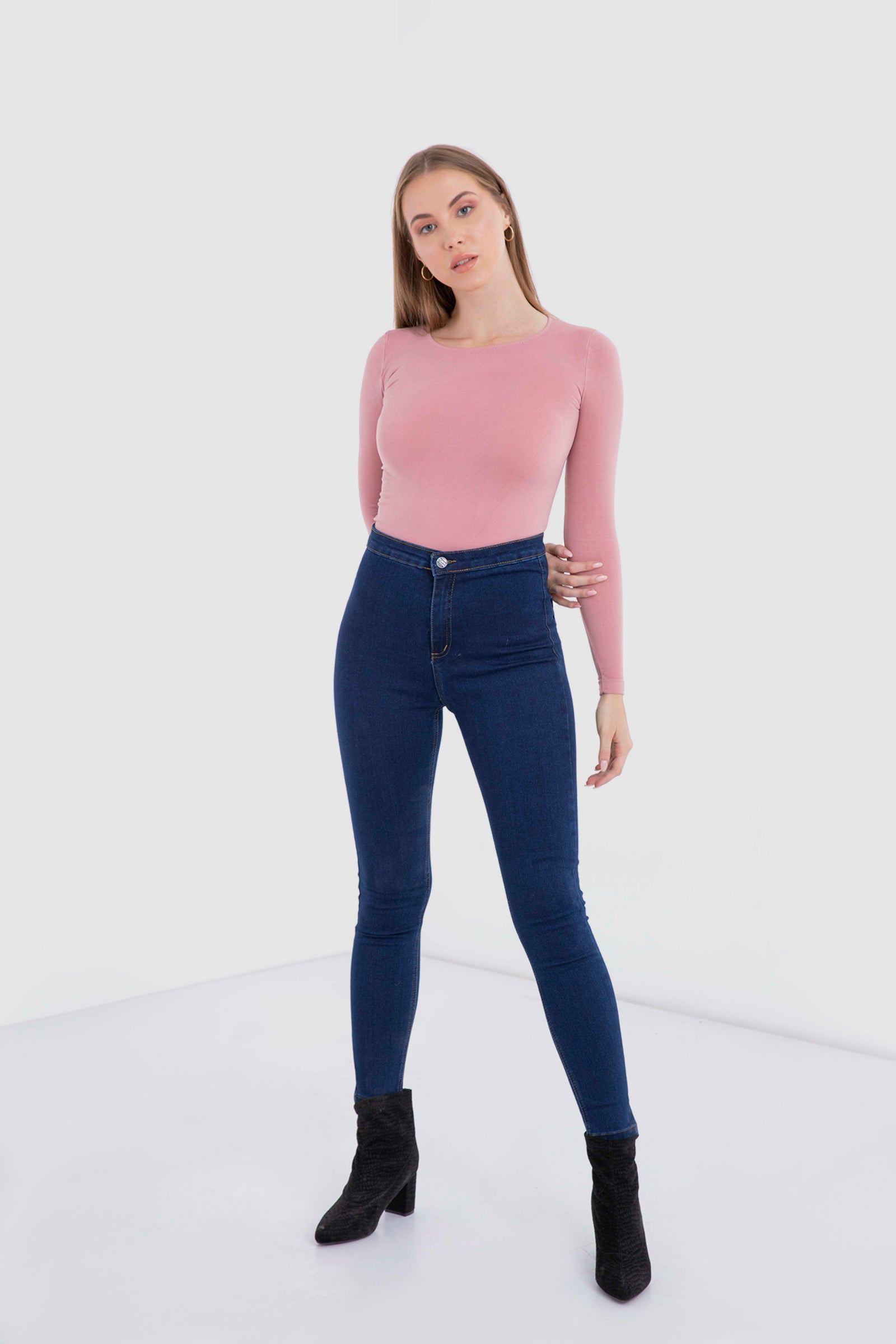 كارينا بلوزة سادة كم طويل من الميكروفايبر برقبة دائرية نسائي