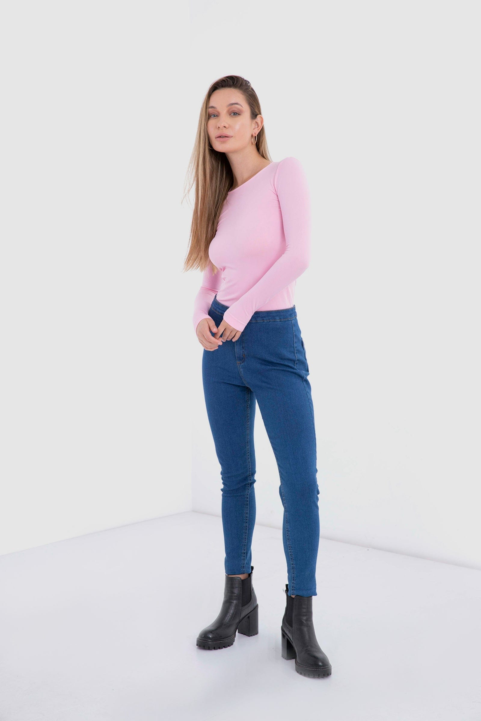 كارينا بلوزة سادة كم طويل من الميكروفايبر برقبة دائرية نسائي