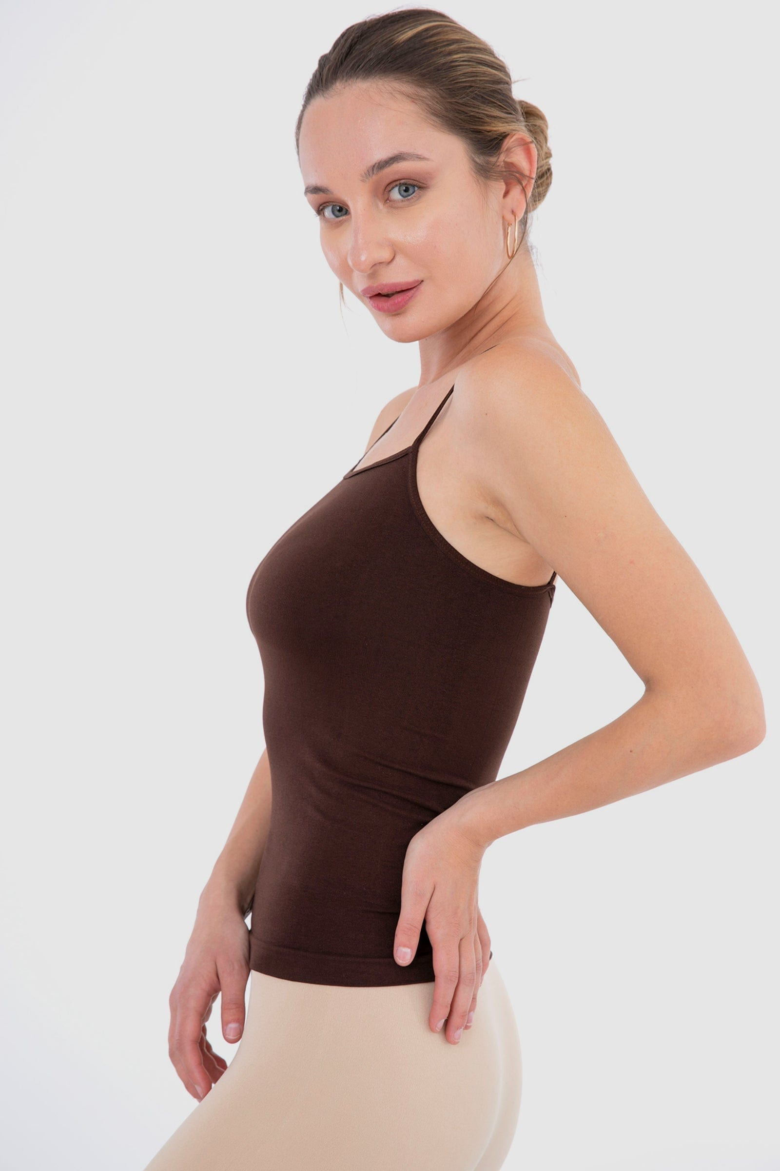 كارينا بدي حمالة حريمي سادة مايكرو فايبر