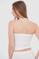 كارينا توب انبوبي سادة بدون حمالات