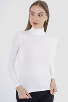 كارينا بلوزه ضيقة طويلة الأكمام بياقة عالية