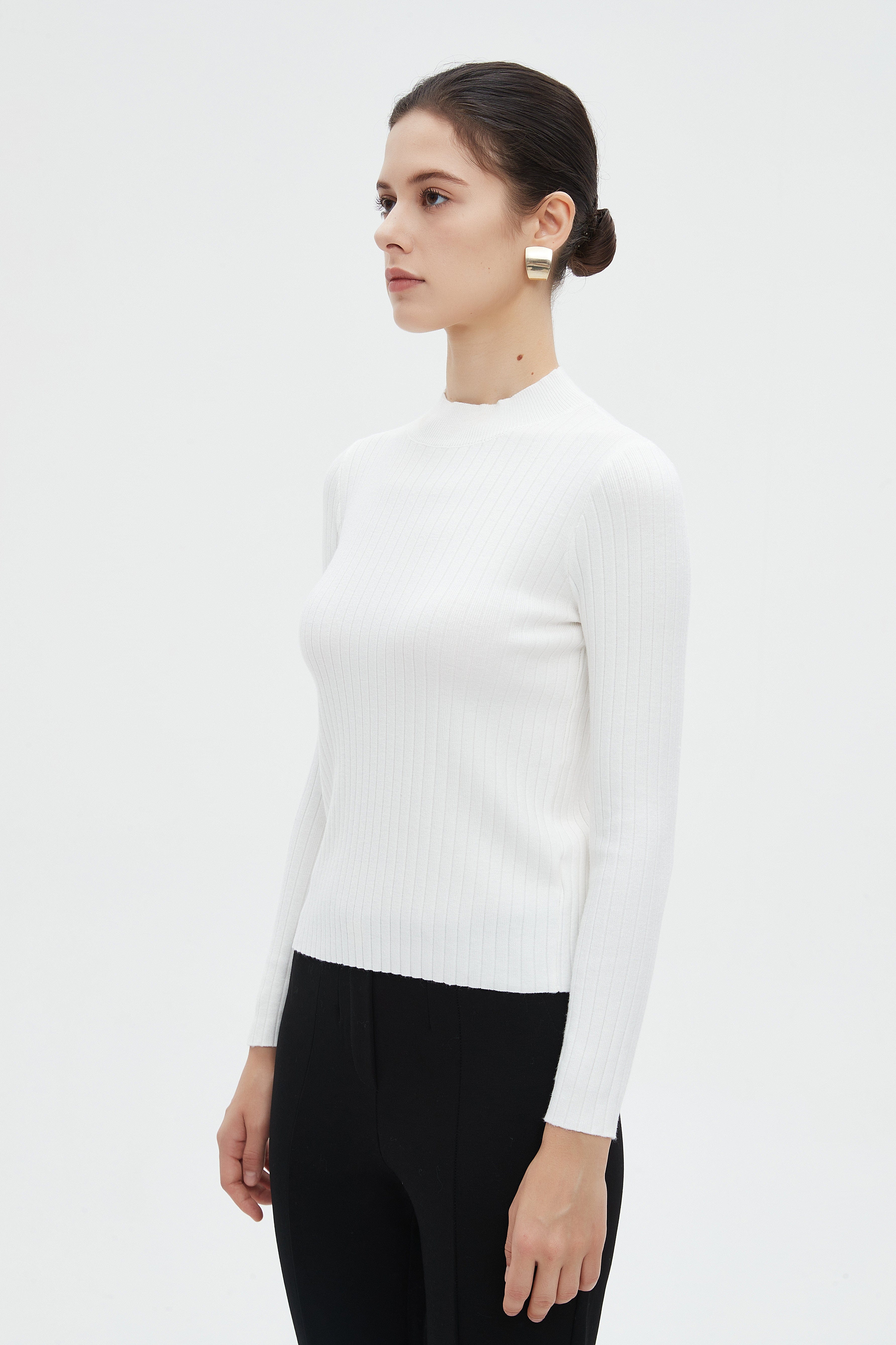 ميكا بلوزة نسائية شتوية بأكمام طويلة سادة