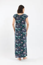 كارينا ثوب نوم مطبوع مزين بدانتيل أزرق غامق