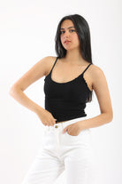 كارينا تانك توب مضلع برقبة دائرية حمالات