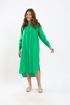 كارينا فستان قميص ميدي بأزرار أمامية بأكمام طويلة