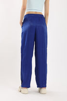 كارينا بنطلون سادة بأزرار جانبية بقصة مستقيمة