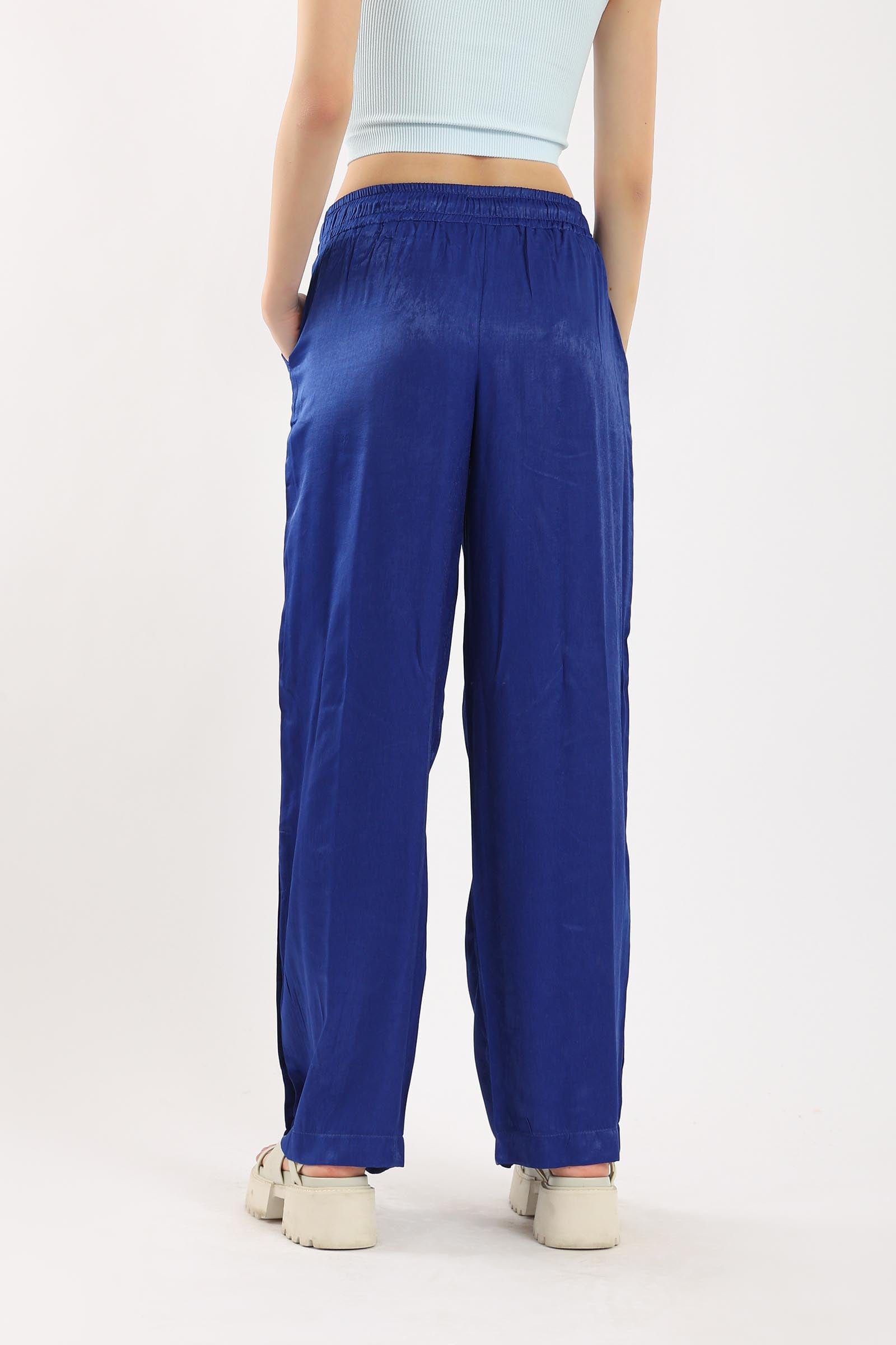 كارينا بنطلون سادة بأزرار جانبية بقصة مستقيمة