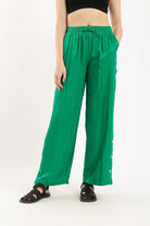 كارينا بنطلون سادة بأزرار جانبية بقصة مستقيمة