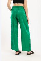 كارينا بنطلون سادة بأزرار جانبية بقصة مستقيمة