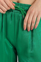 كارينا بنطلون سادة بأزرار جانبية بقصة مستقيمة