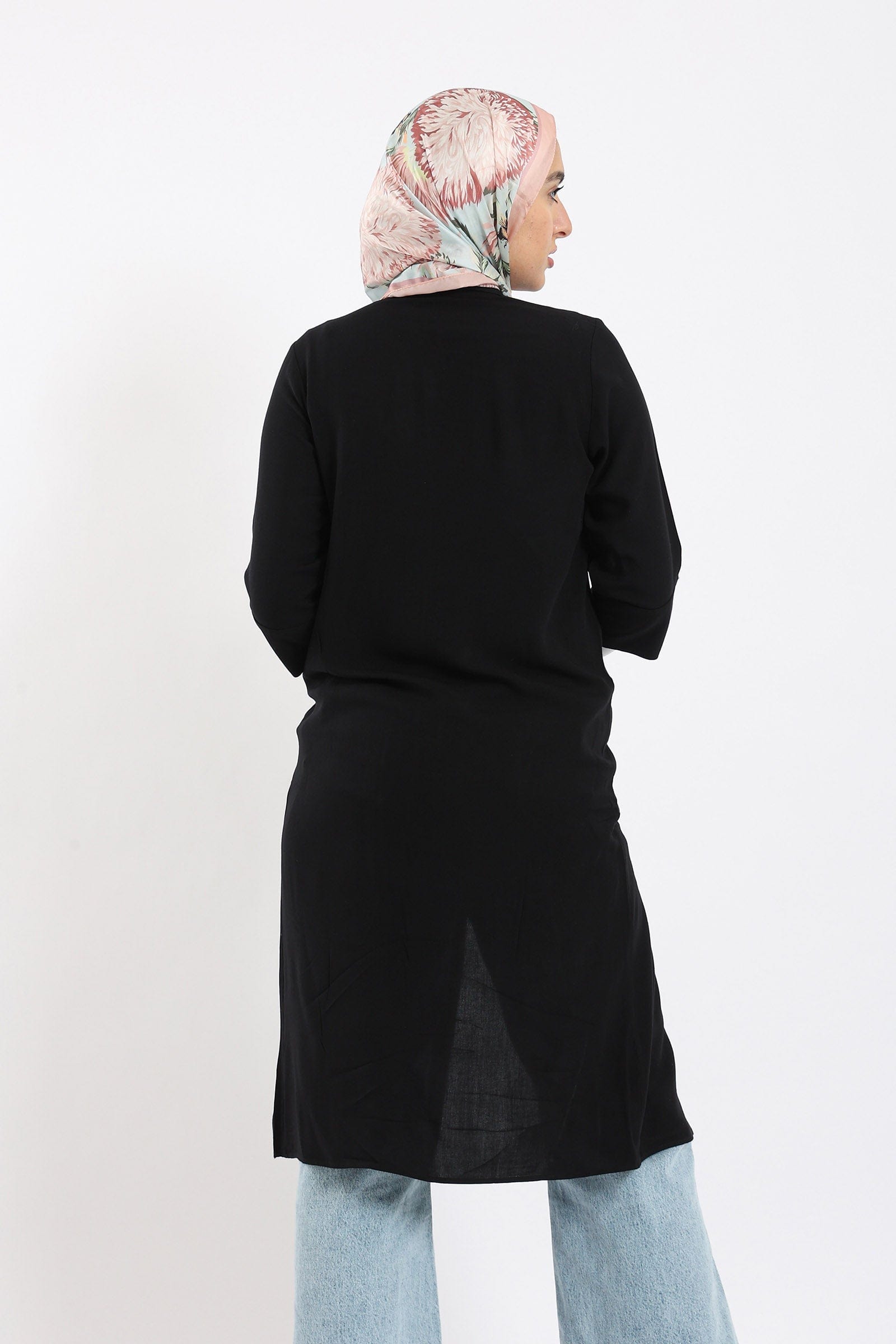 كارينا فستان قميص بفتحة مخفية بأكمام 3/4