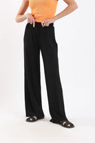 كارينا سروال ناعم سادة واسع نسائي