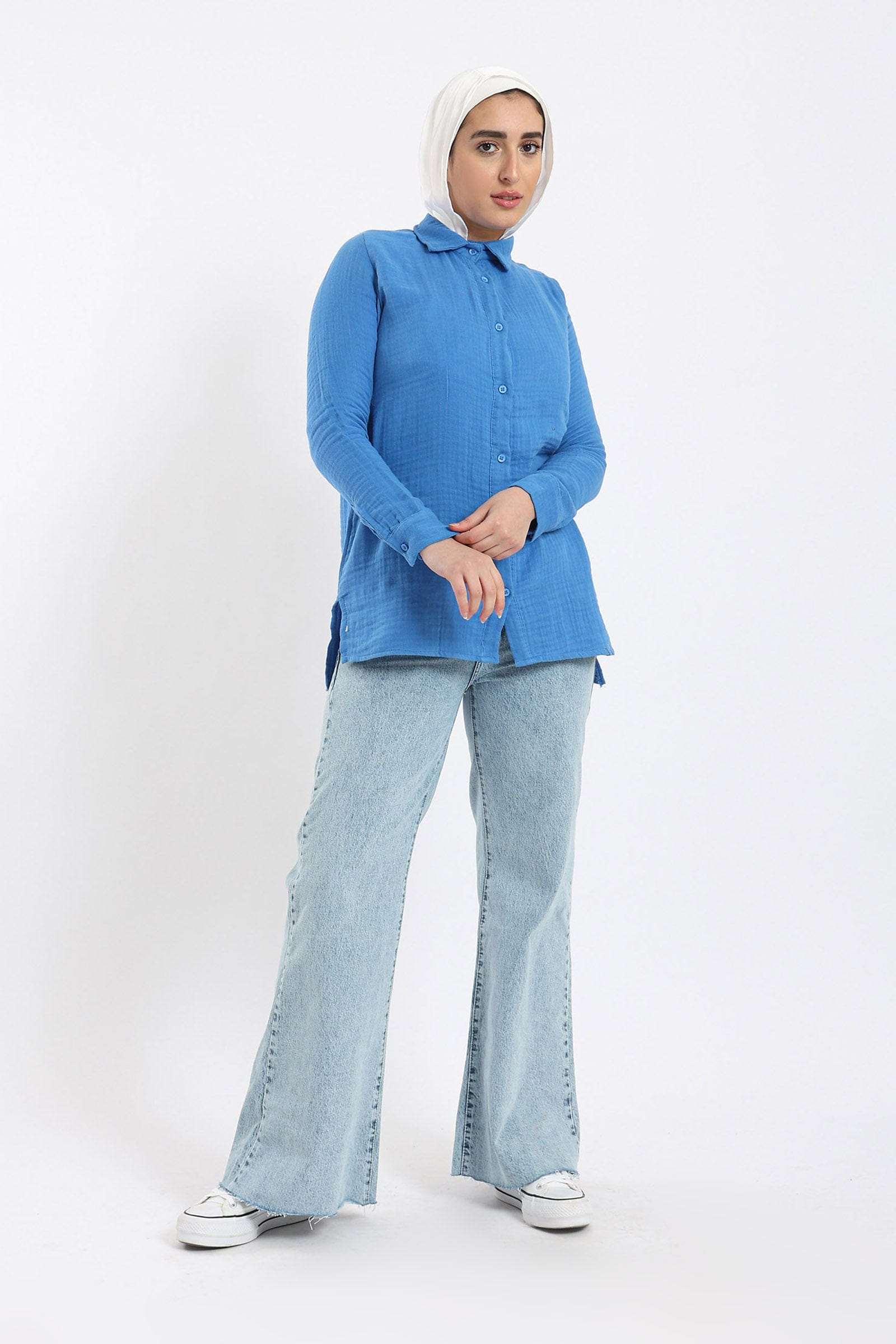 كارينا قميص واسع سادة بأزرار أمامية نسائي
